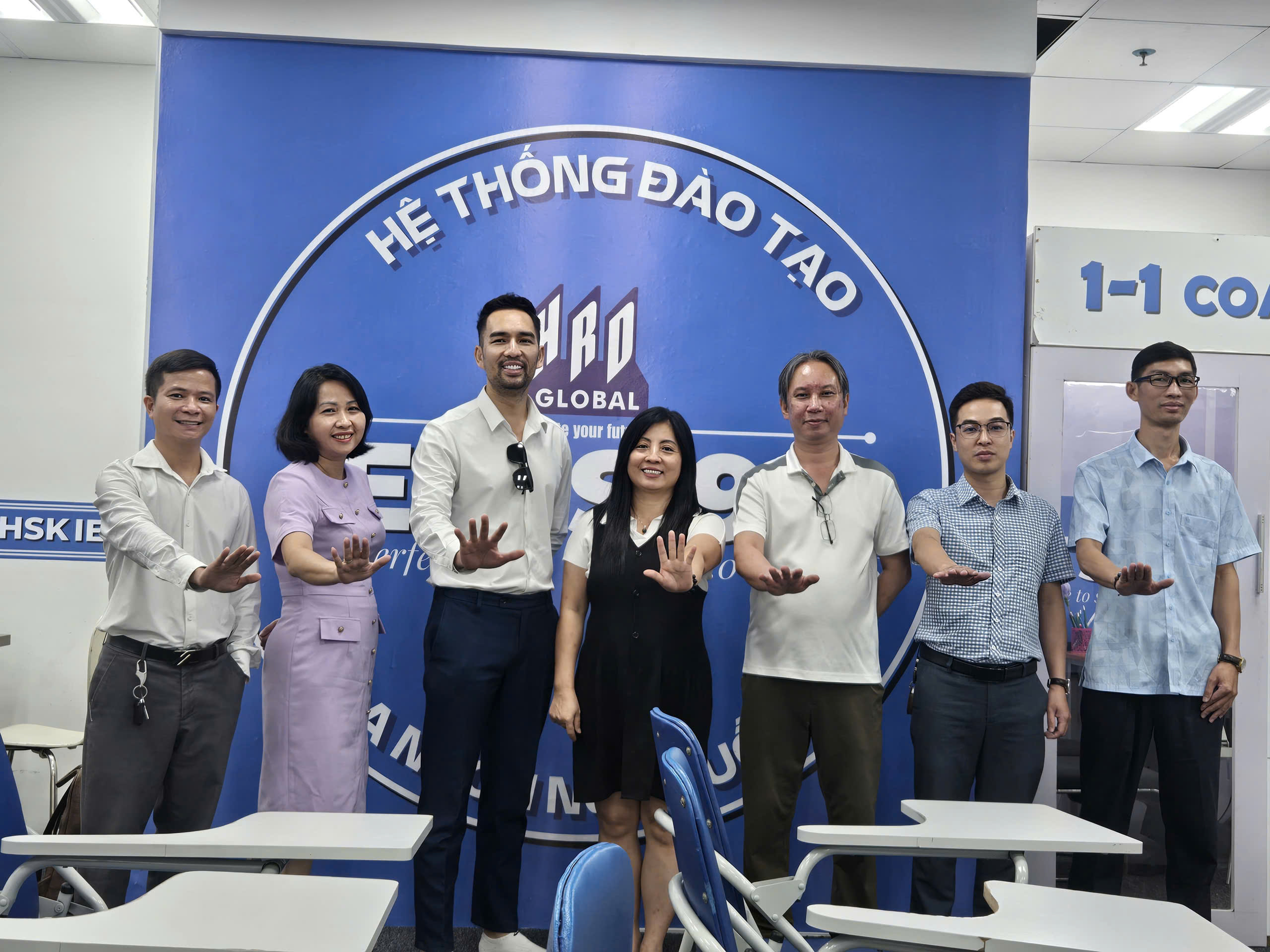 IELTS 9.0 VÀ KCA GROUP KÝ KẾT HỢP TÁC CHIẾN LƯỢC